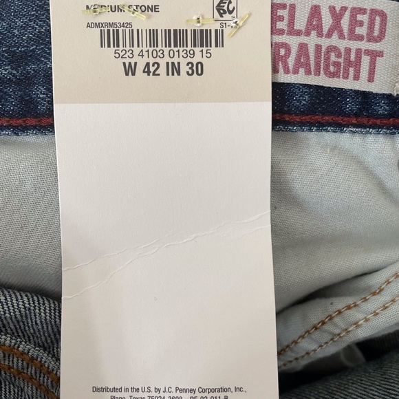 Arizona Jean Co. Denim Jeans 42x30 NWT Relaxed Fit Straight leg - Picture 5 of 6